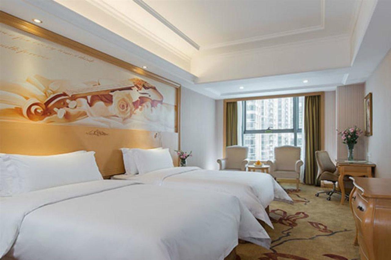 Vienna International Hotel Shenzhen Qianhai Exterior foto