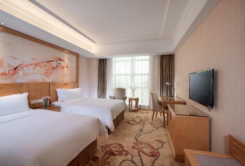 Vienna International Hotel Shenzhen Qianhai Exterior foto