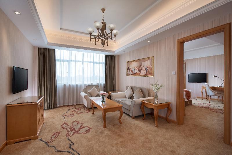 Vienna International Hotel Shenzhen Qianhai Exterior foto